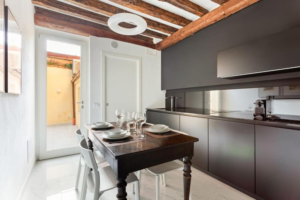Dimora San Lorenzo Luxury Apartment Benátky Exteriér fotografie